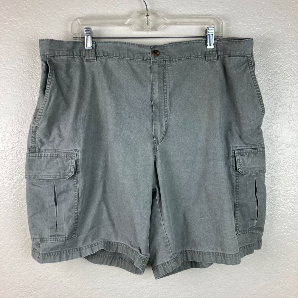 L.L. Bean Natural Fit Men's Stone 100% Cotton Cargo Shorts Sz 44